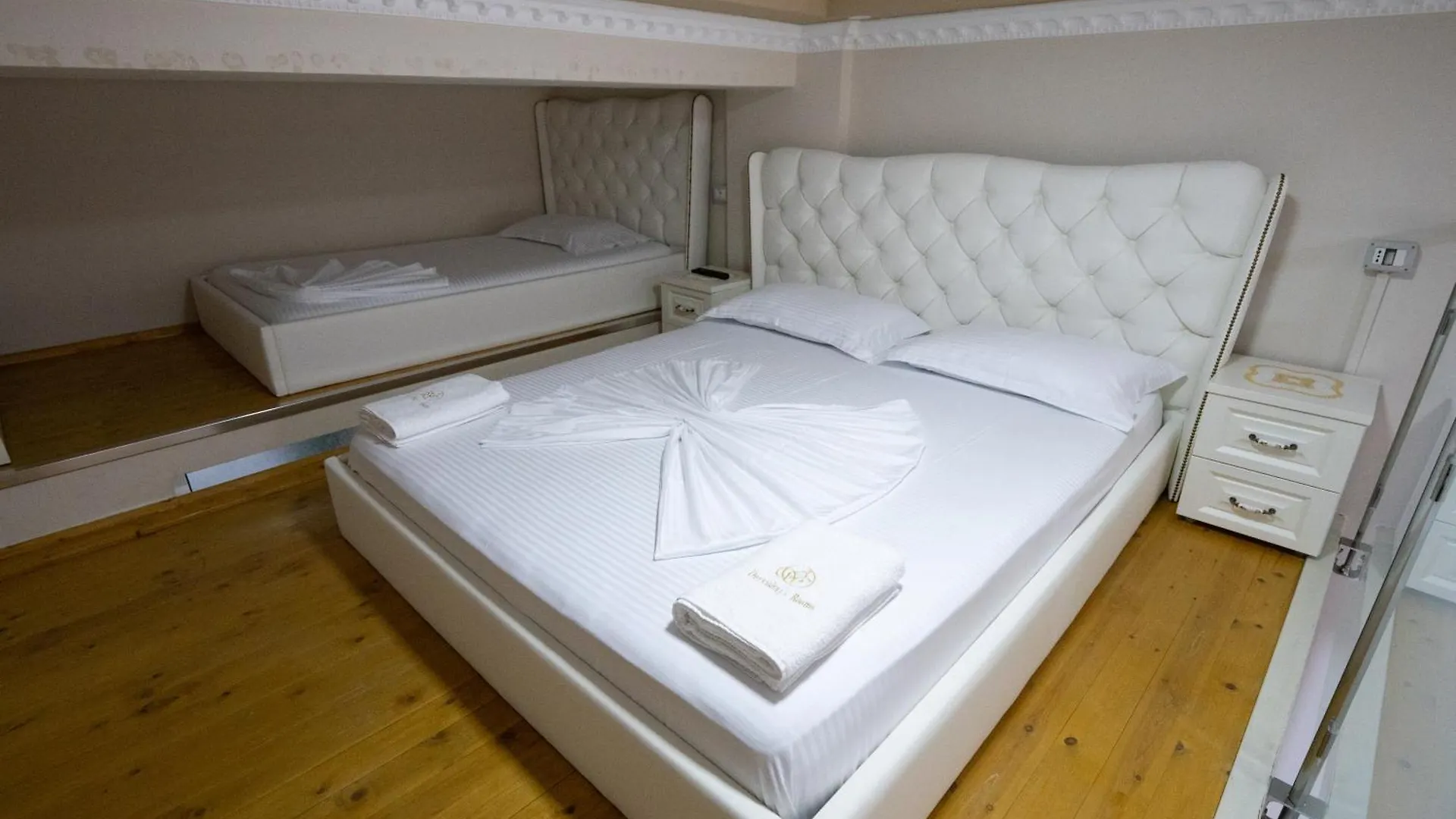 Dervishaj'S Rooms Durres