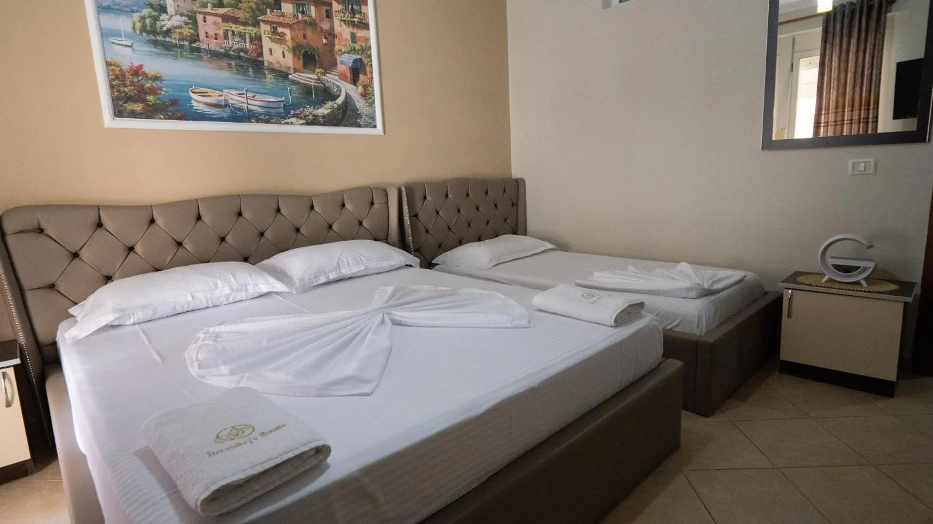 Apartment Dervishaj'S Rooms Durres