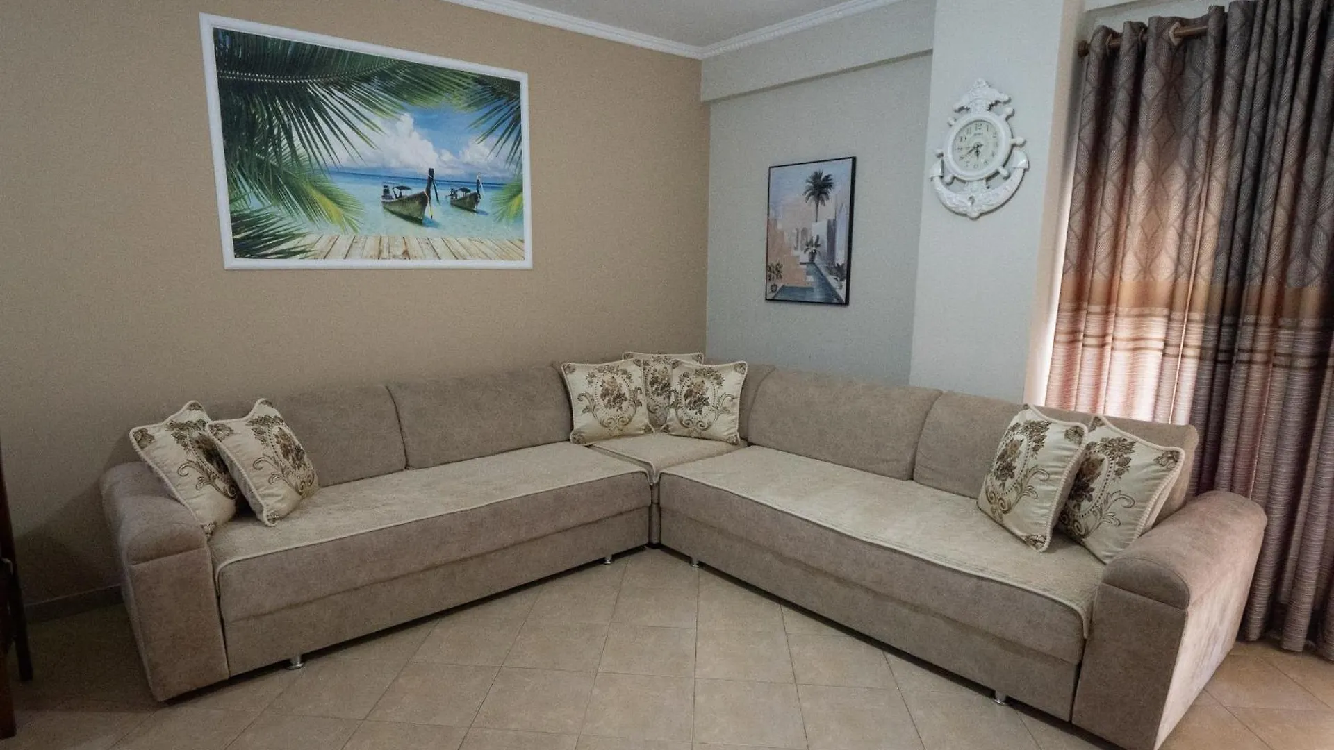 Dervishaj'S Rooms Durres