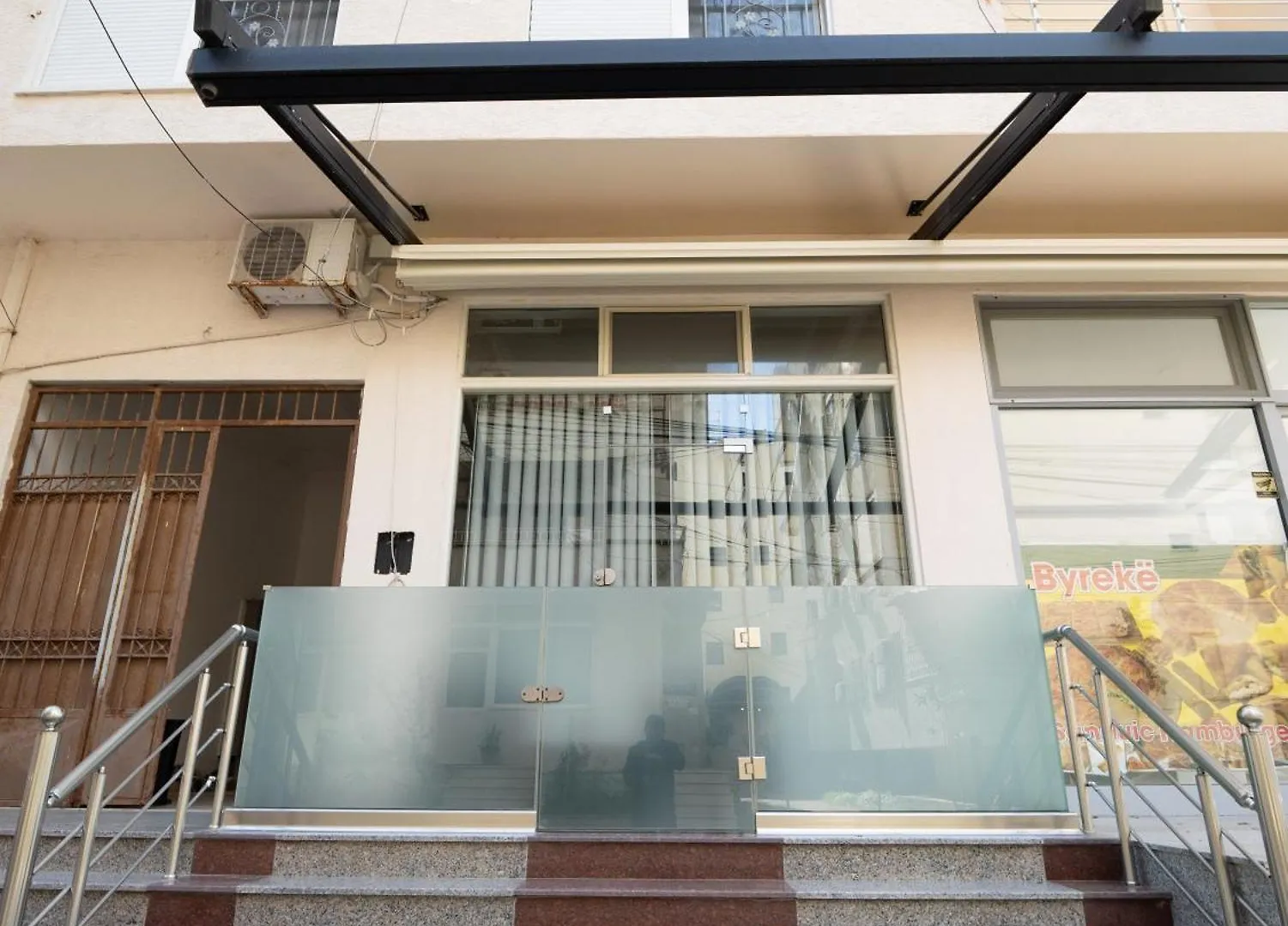 Dervishaj'S Rooms Durres Albania