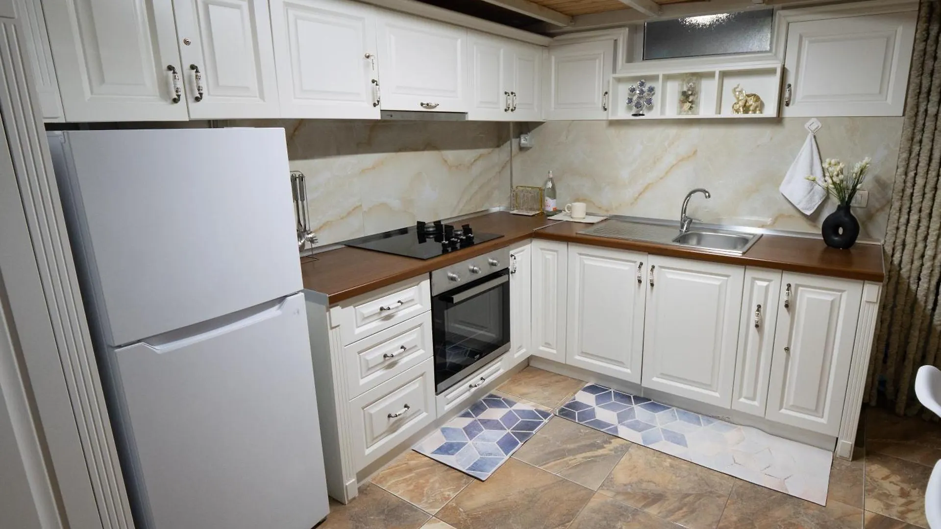 Apartment Dervishaj'S Rooms Durres